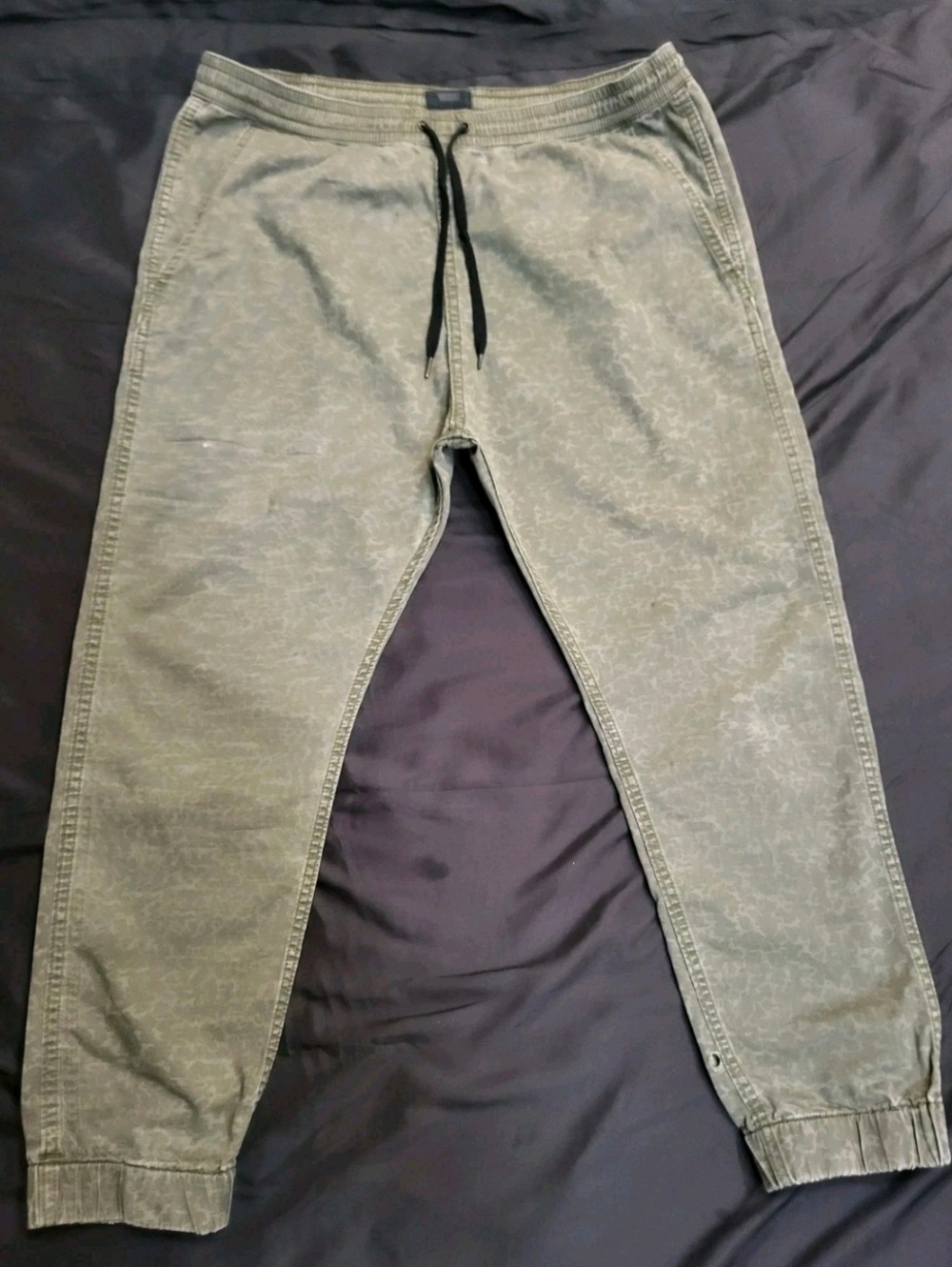 Levis Camo Elephant Print Joggers Men Size L
